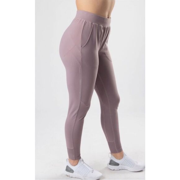Alphalete Premium Pro Elite Jogger in Purple Dove S - Picture 2 of 12